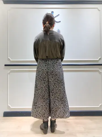 組曲 中山 コーディネート画像