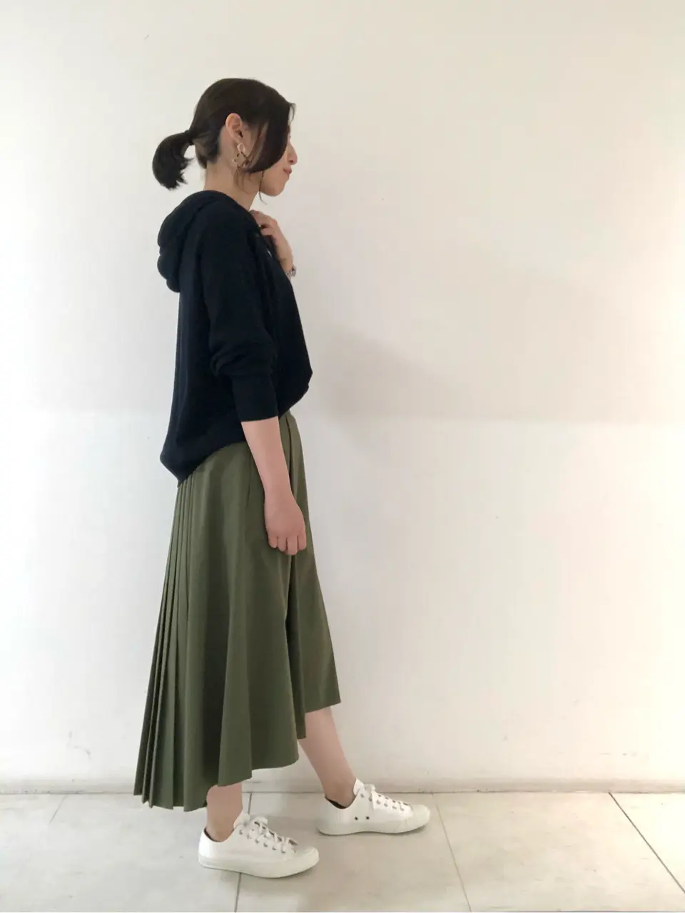 組曲 岩田 コーディネート画像