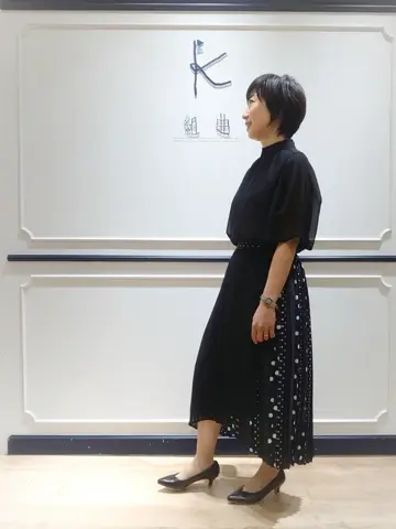 組曲 井上 コーディネート画像