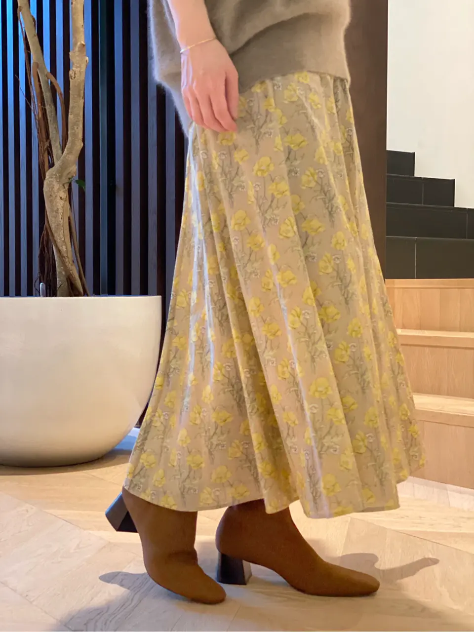 組曲 坂本 コーディネート画像