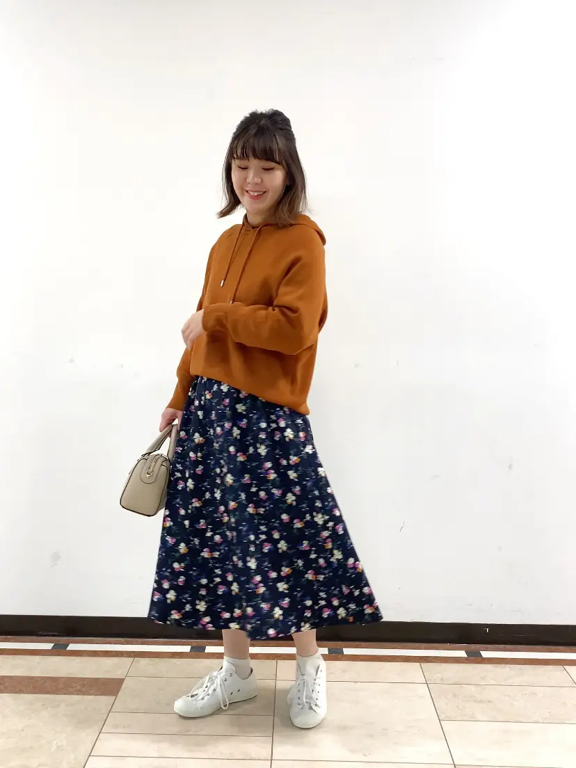 組曲 鈴木 コーディネート画像