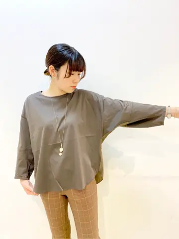 組曲 松田 コーディネート画像