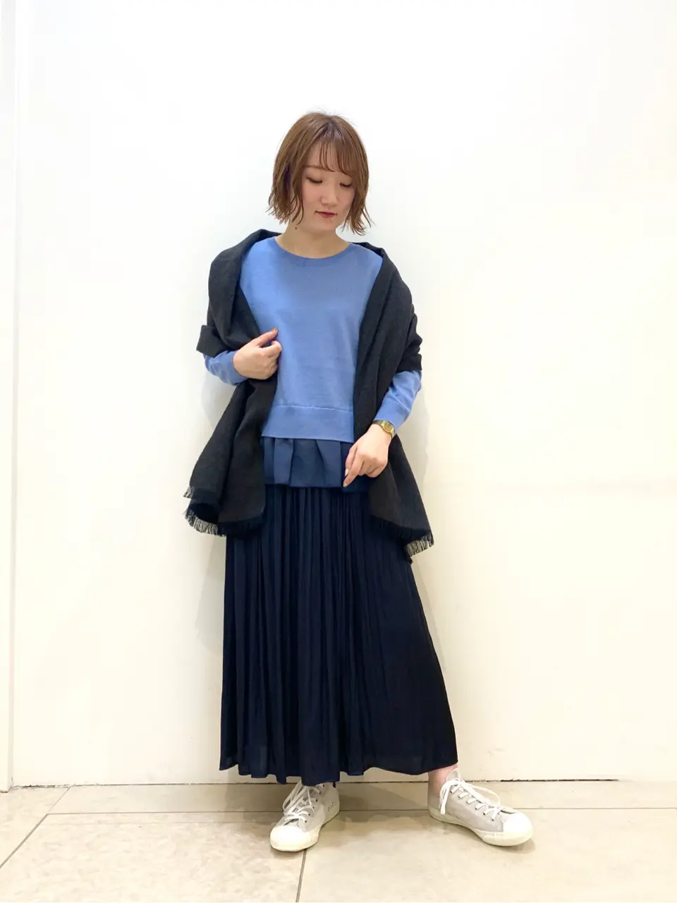 組曲 石井 コーディネート画像