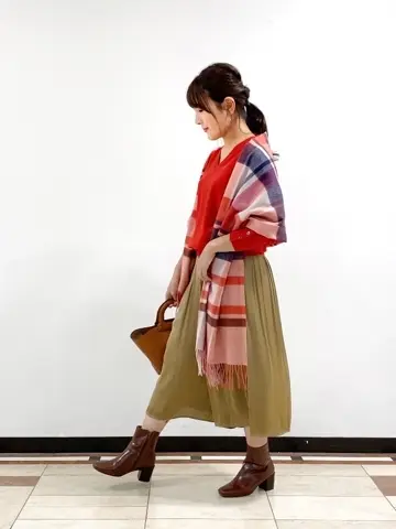 組曲 宮本 コーディネート画像