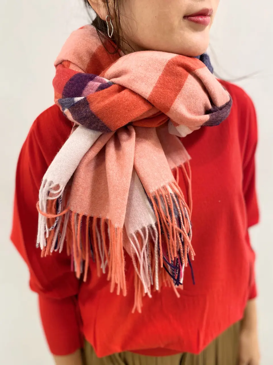 組曲 宮本 コーディネート画像