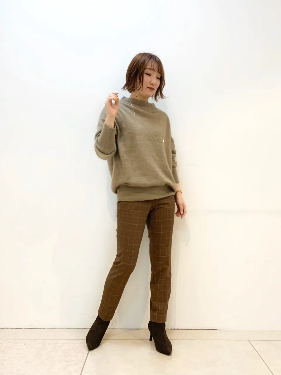 組曲 石井 コーディネート画像