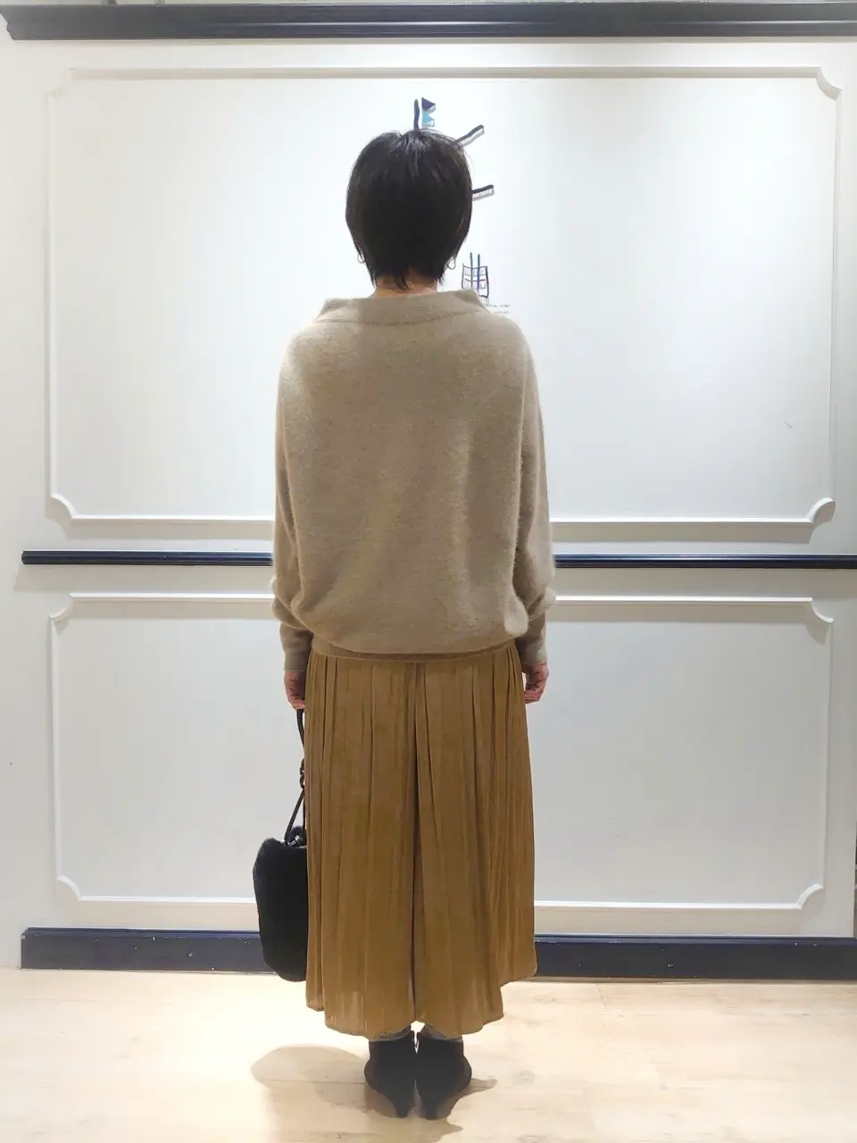 組曲 井上 コーディネート画像