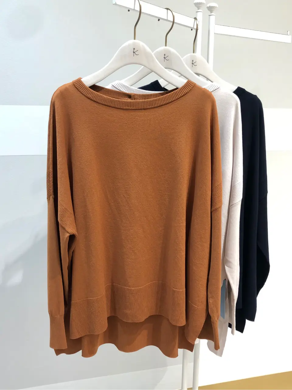 組曲 井上 コーディネート画像