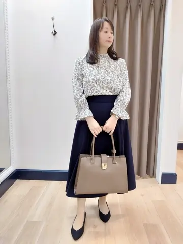 組曲 スタッフ コーディネート画像