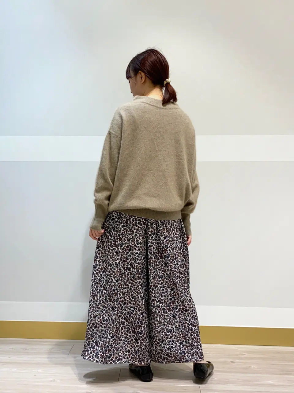 組曲 柿内 コーディネート画像