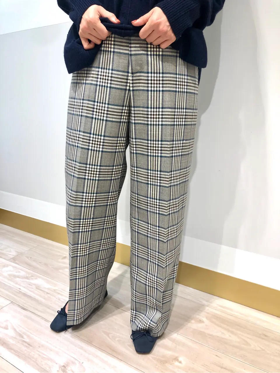 組曲 井上 コーディネート画像