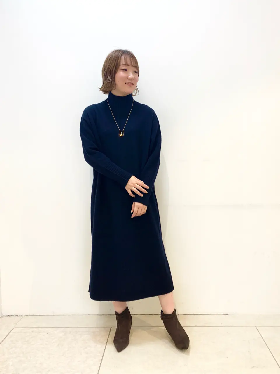 組曲 石井 コーディネート画像