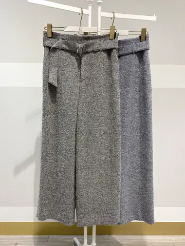 組曲 柿内 コーディネート画像