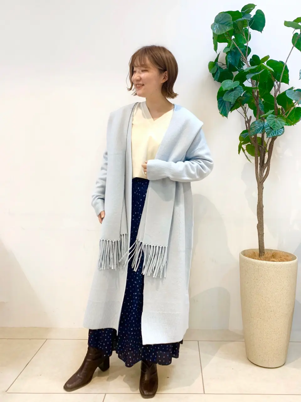 組曲 石井 コーディネート画像