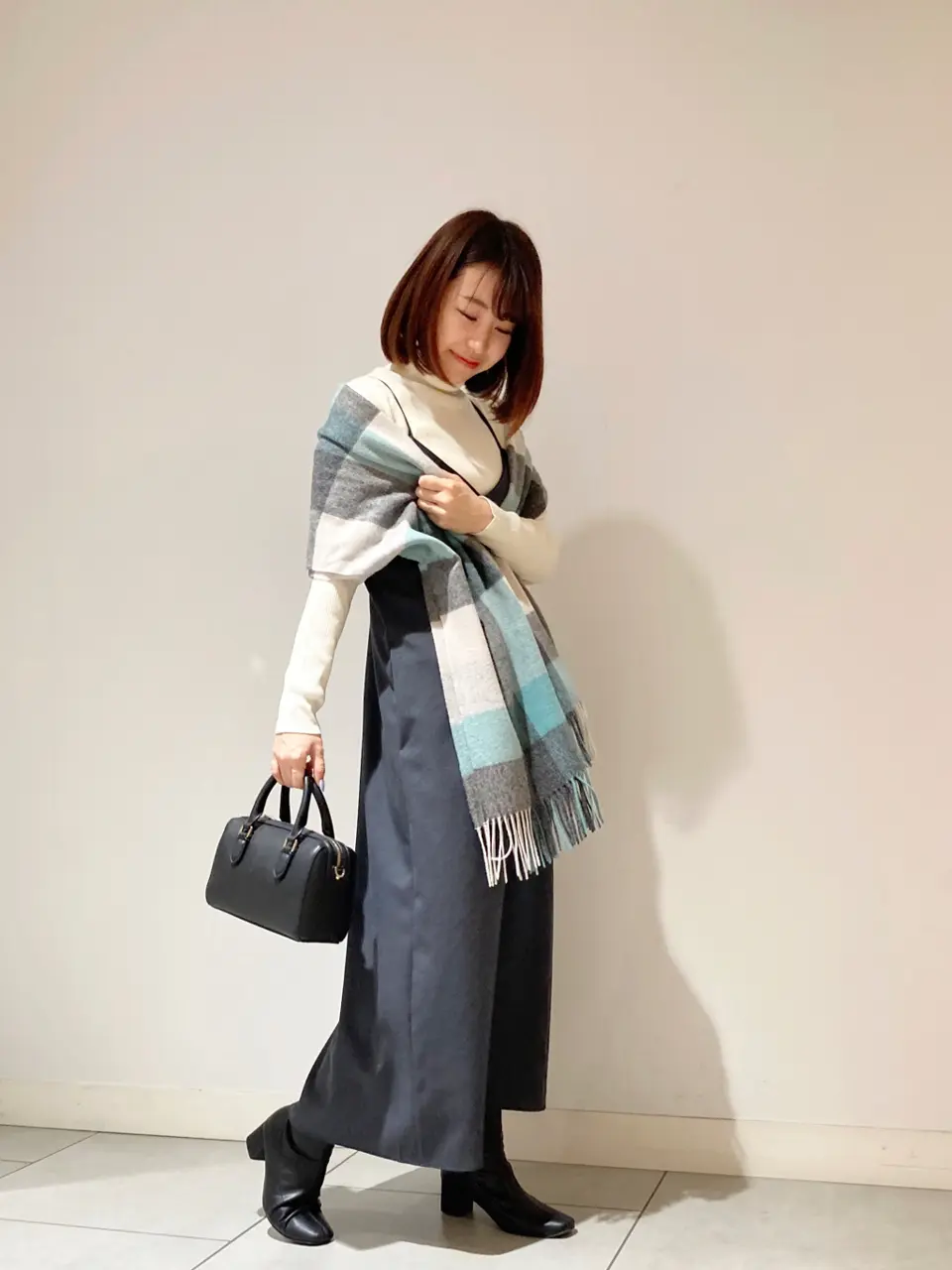 組曲 スタッフ コーディネート画像