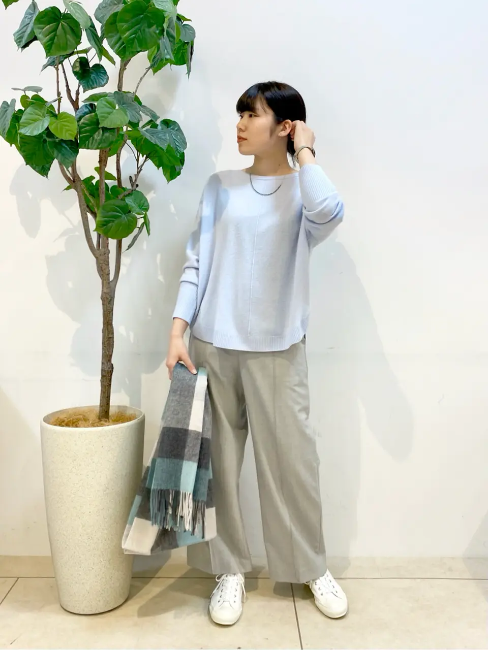 組曲 松田 コーディネート画像