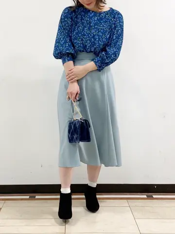 組曲 鈴木 コーディネート画像