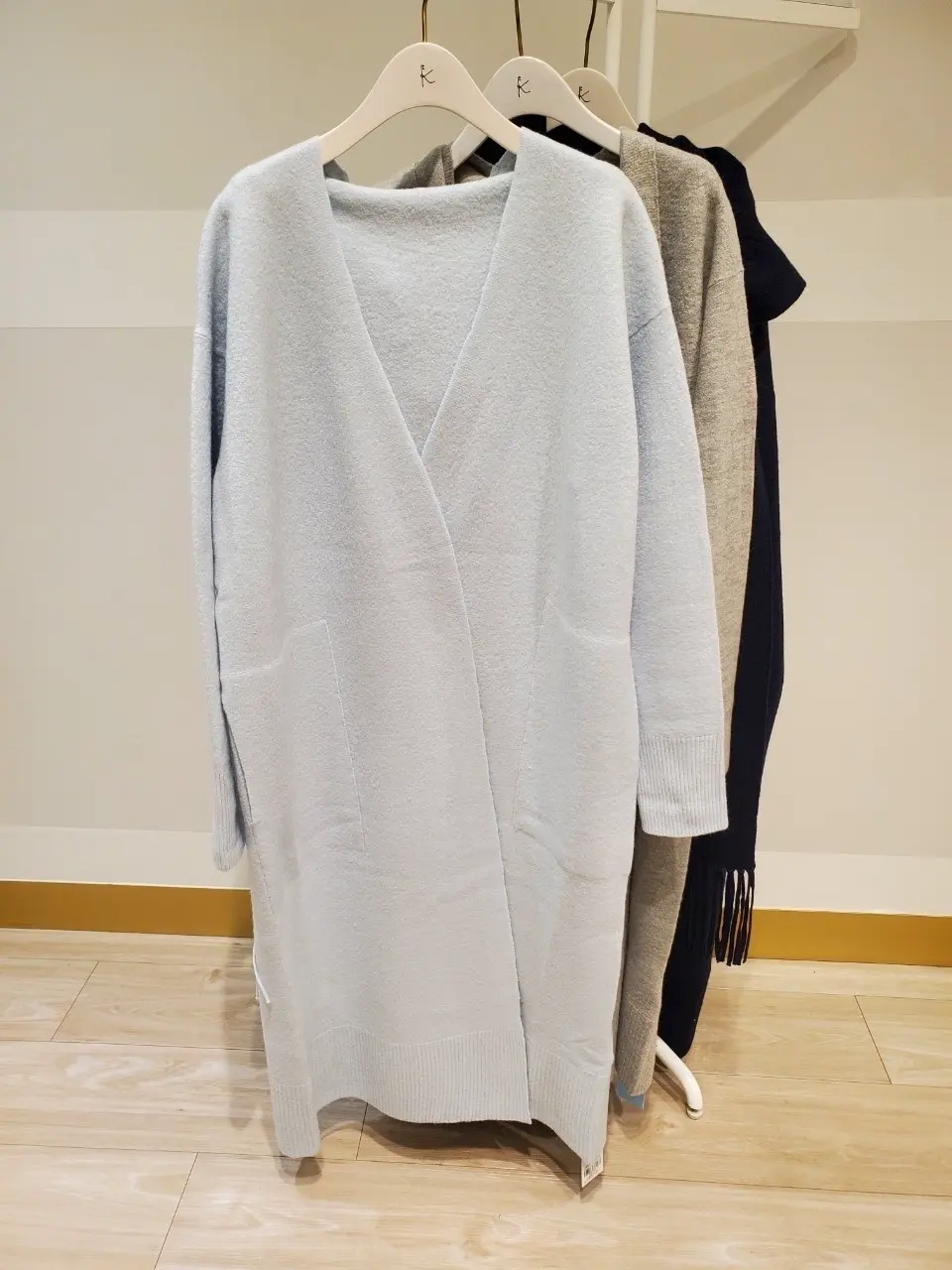 組曲 井上 コーディネート画像