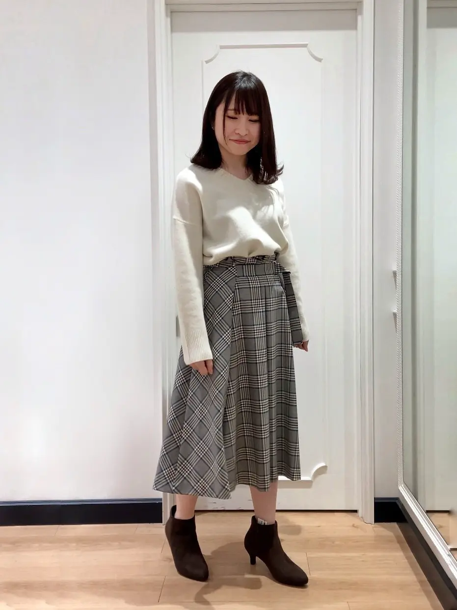  岩楯 コーディネート画像