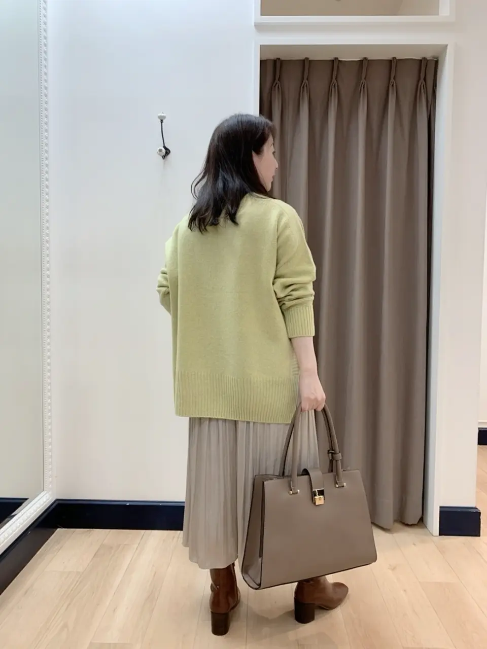 組曲 スタッフ コーディネート画像