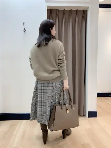 組曲 スタッフ コーディネート画像