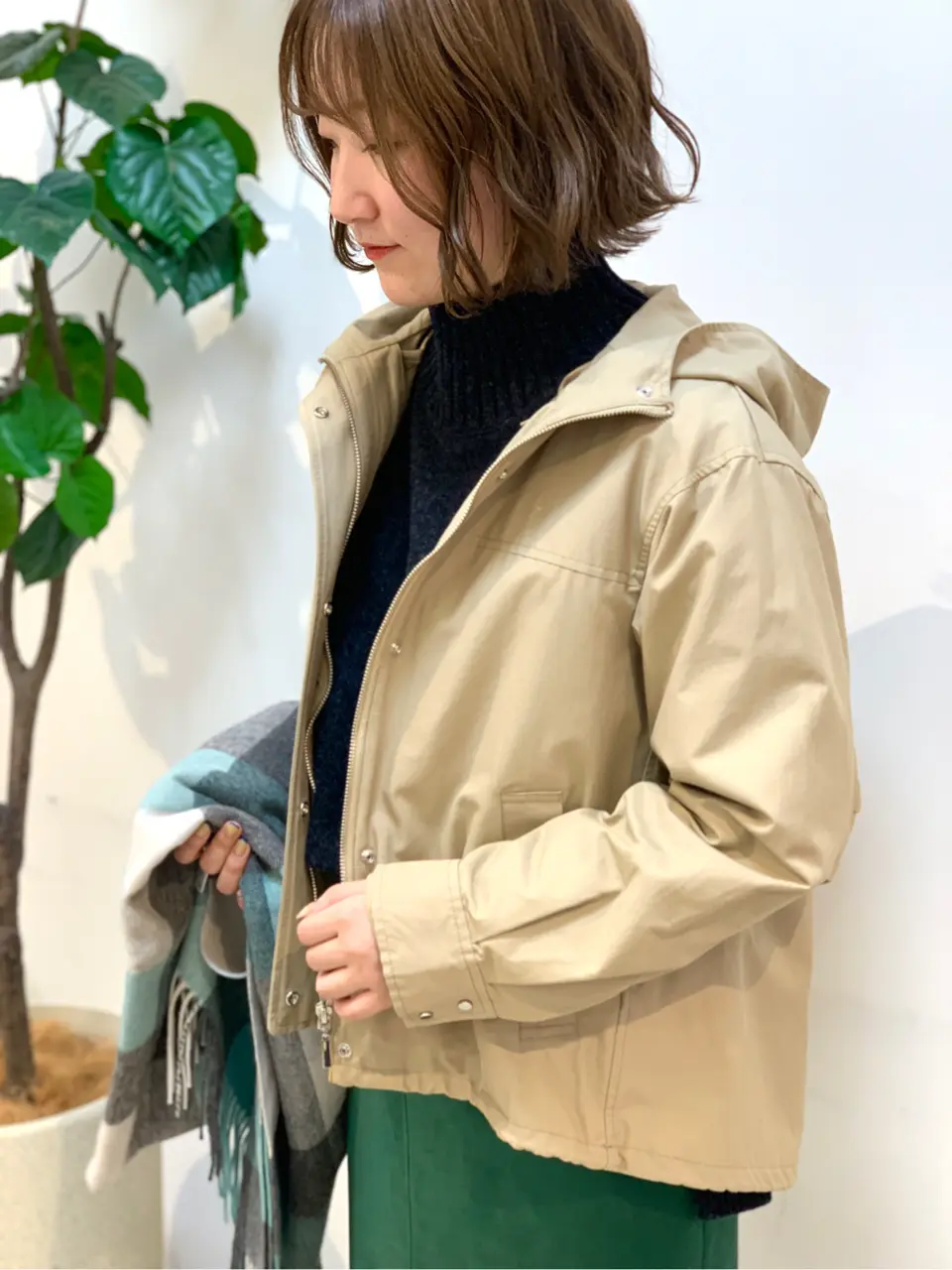 組曲 石井 コーディネート画像