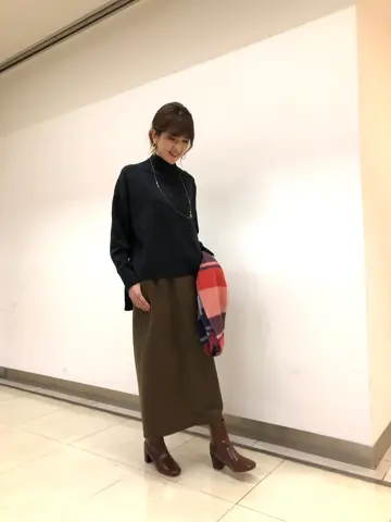 組曲 スタッフ コーディネート画像