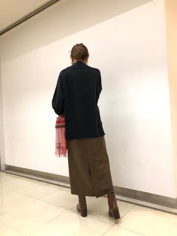 組曲 スタッフ コーディネート画像