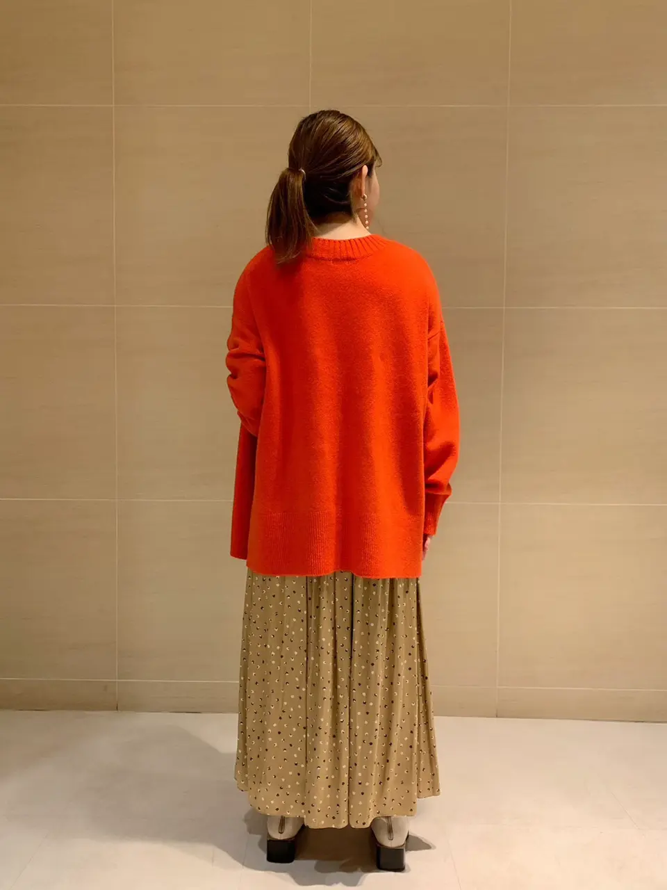 組曲 L 時本 コーディネート画像