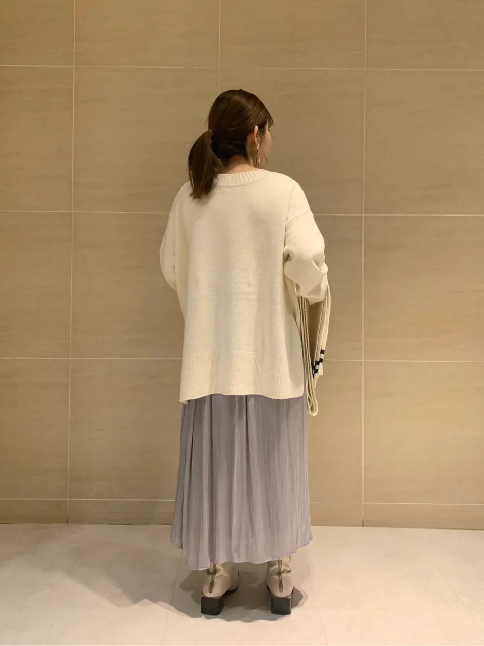 組曲 L 時本 コーディネート画像