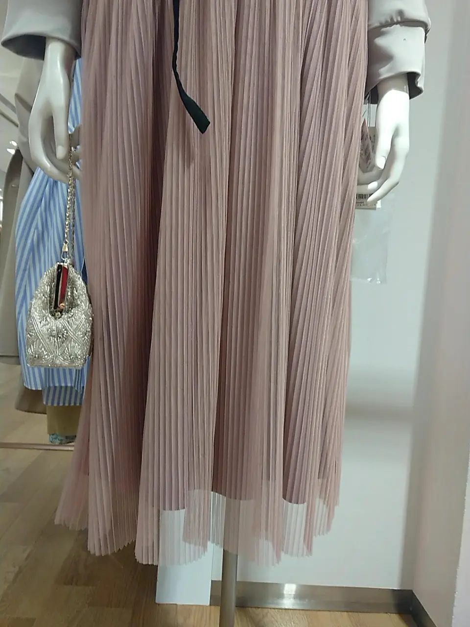 組曲 L 平良 コーディネート画像