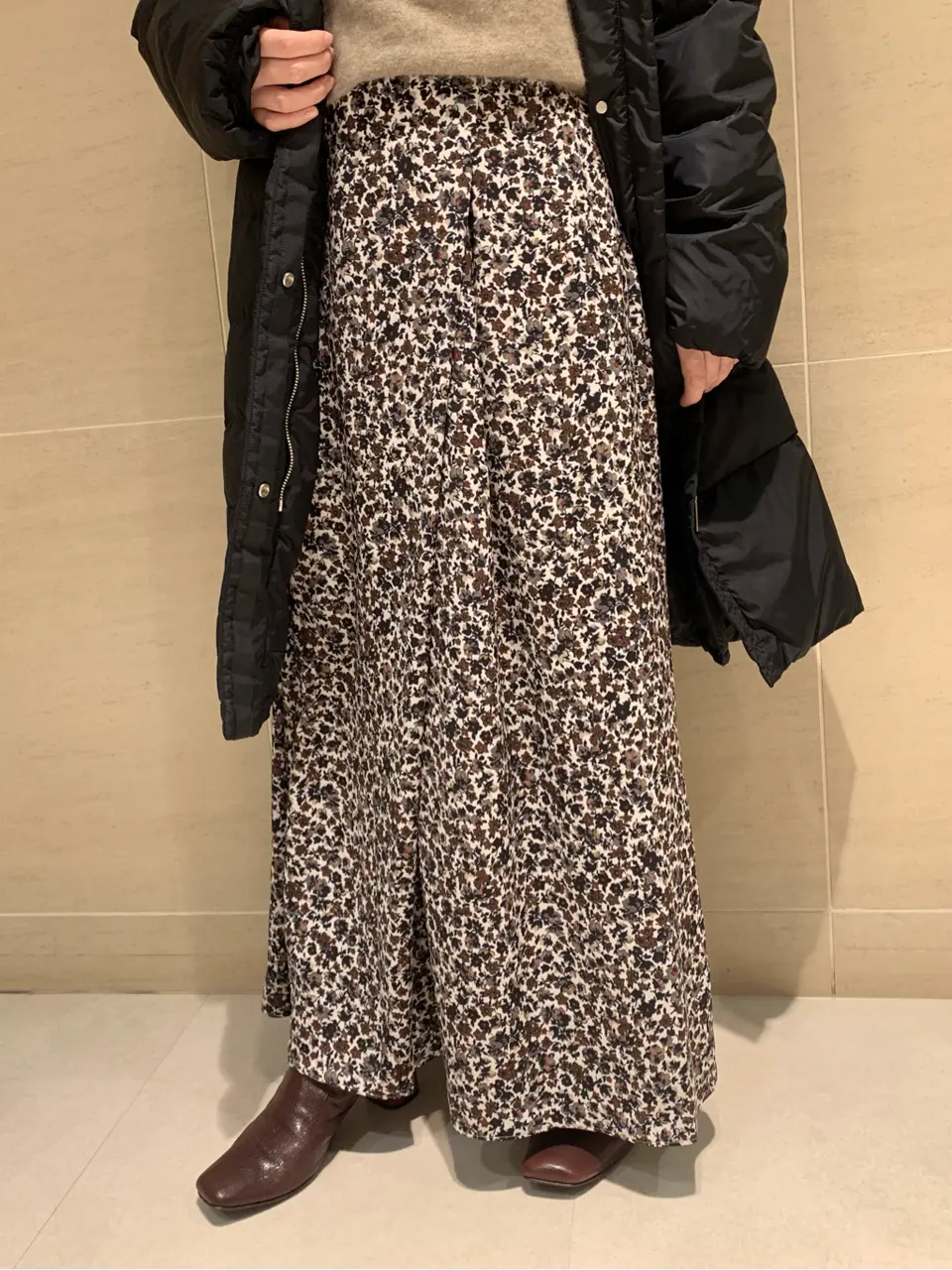 組曲 L 時本 コーディネート画像