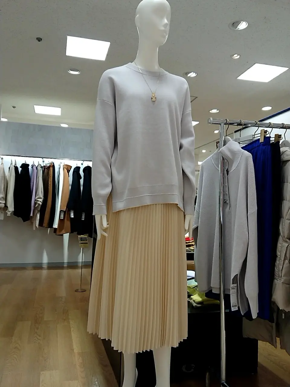 組曲 L 平良 コーディネート画像