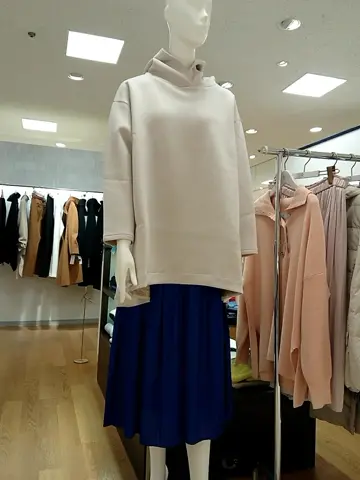 組曲 L 平良 コーディネート画像