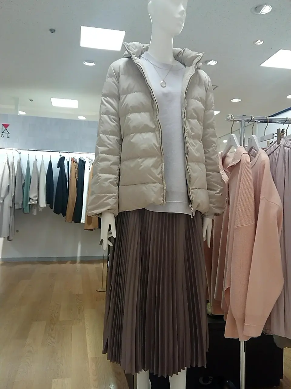 組曲 L 平良 コーディネート画像