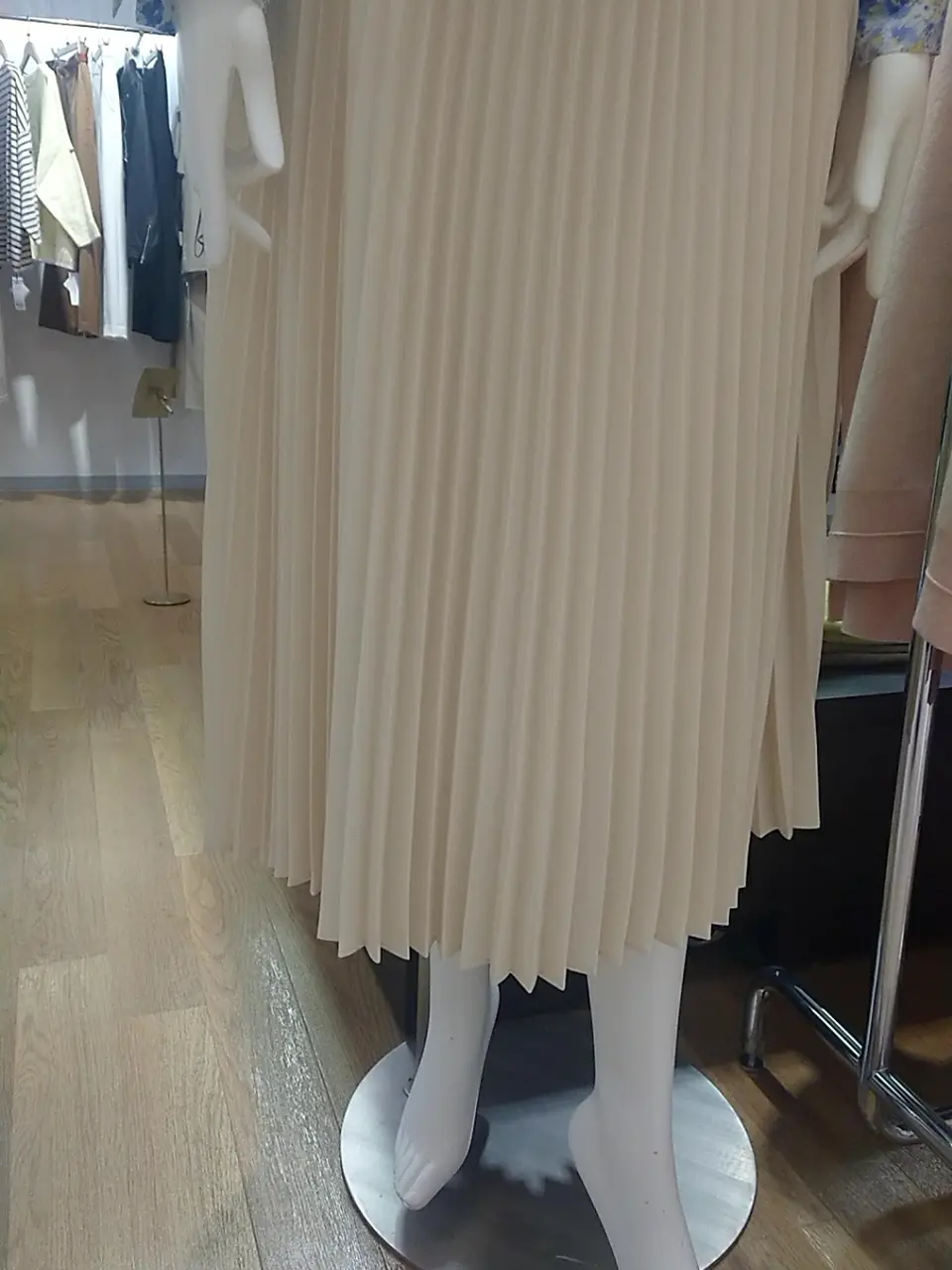 組曲 L 平良 コーディネート画像