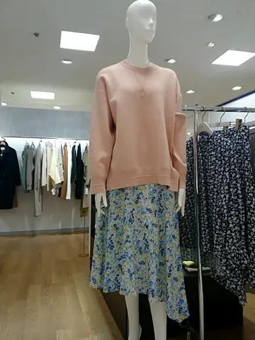 組曲 L 平良 コーディネート画像