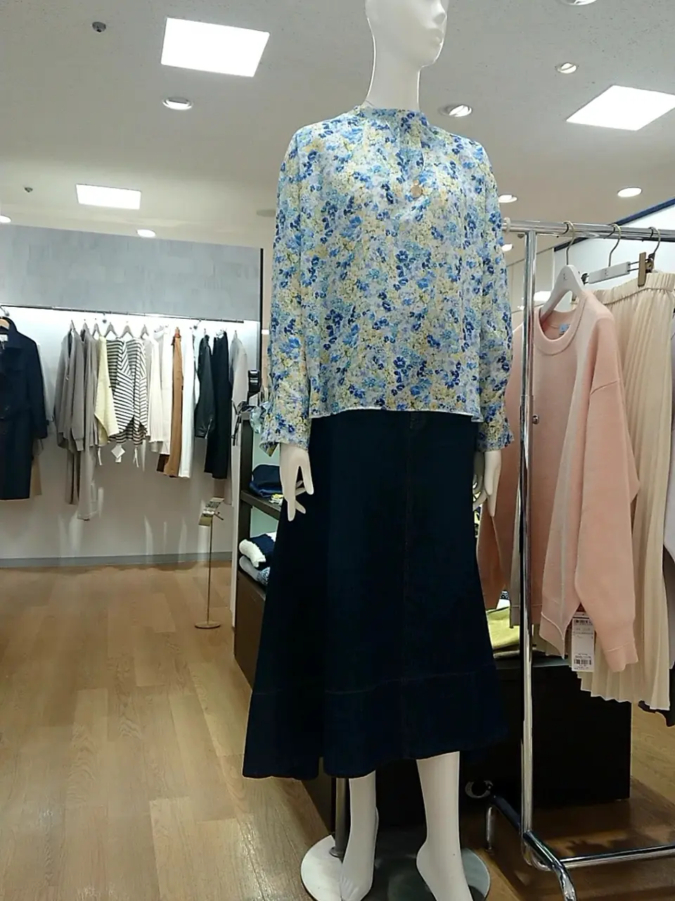 組曲 L 平良 コーディネート画像