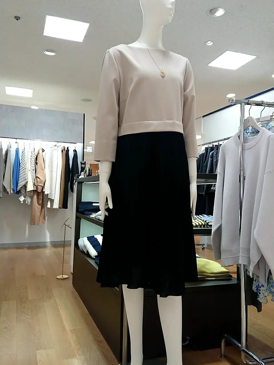 組曲 L 平良 コーディネート画像