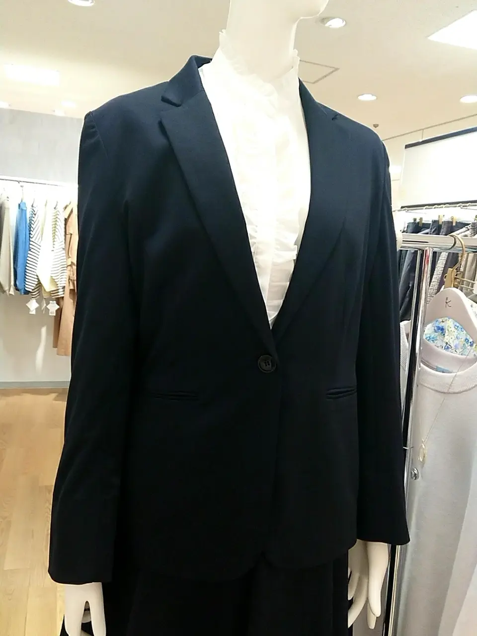 組曲 L 平良 コーディネート画像