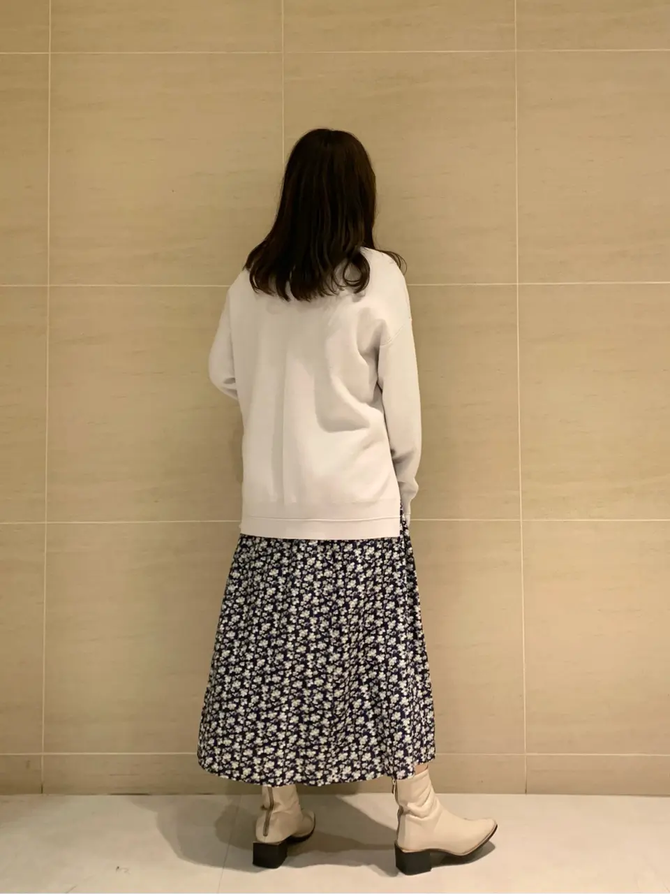 組曲 L 時本 コーディネート画像