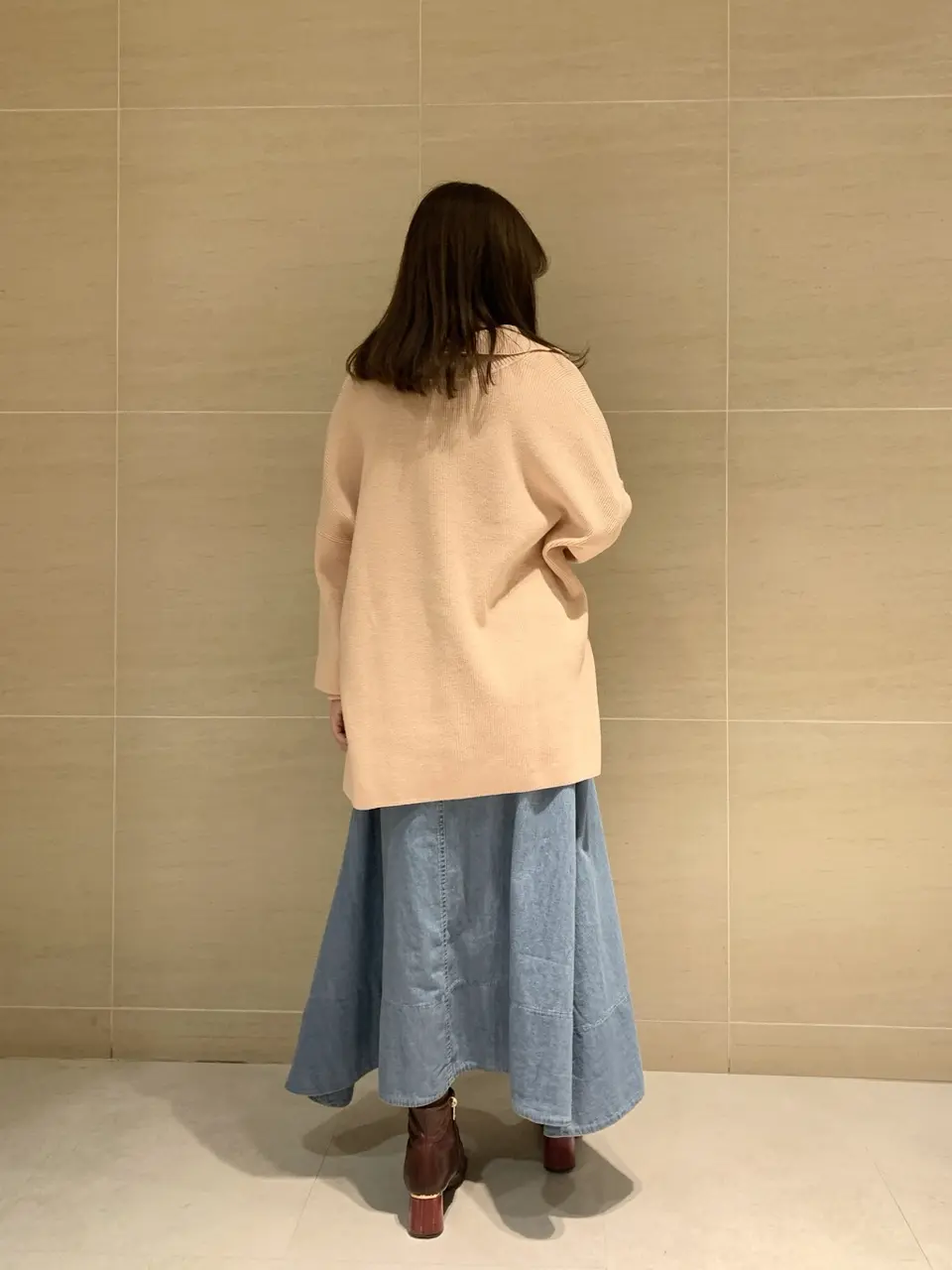 組曲 L 時本 コーディネート画像