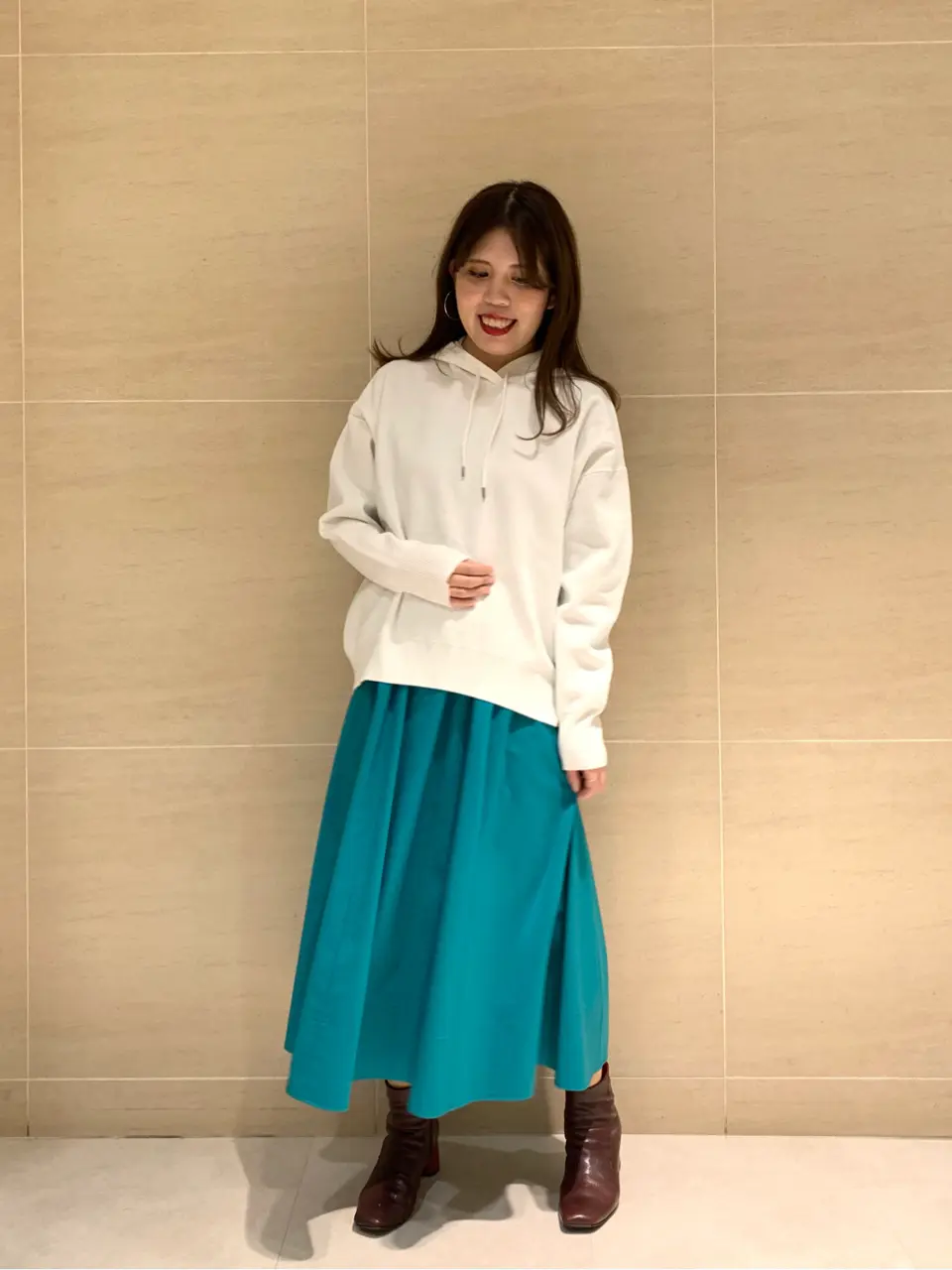 組曲 L 時本 コーディネート画像