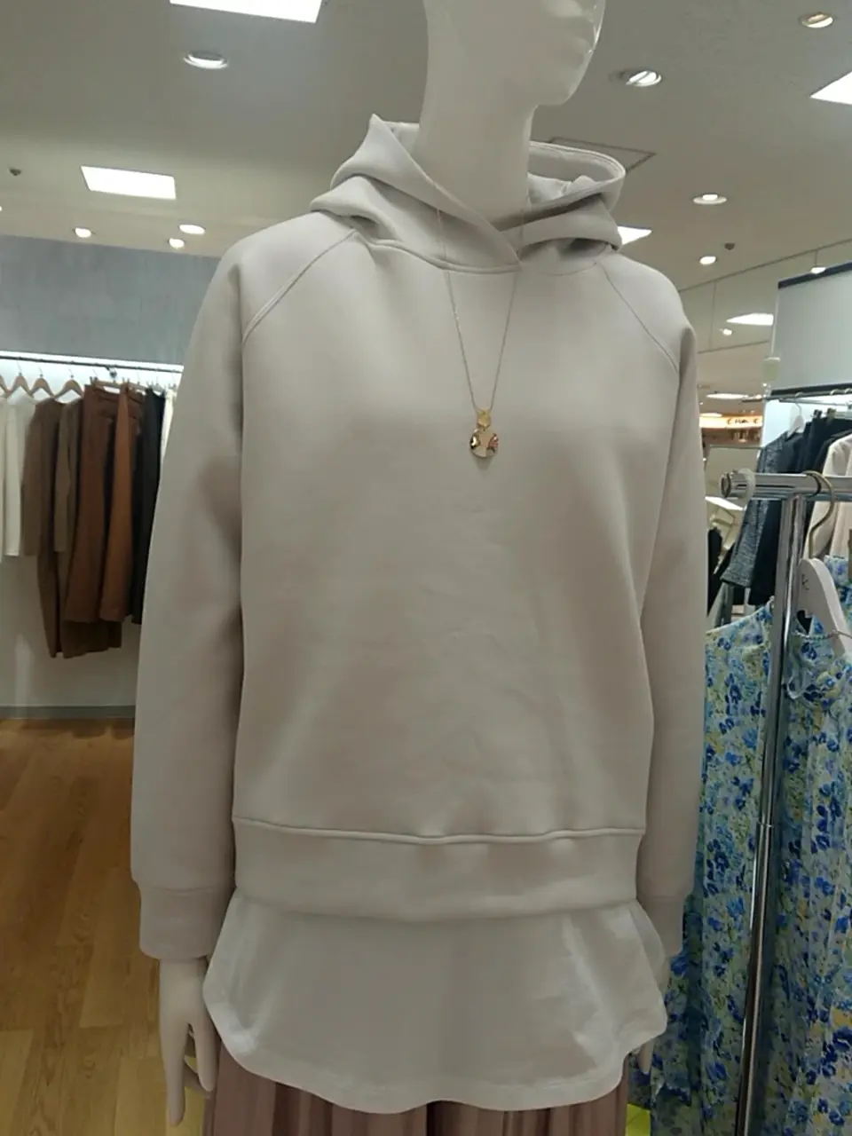 組曲 L 平良 コーディネート画像