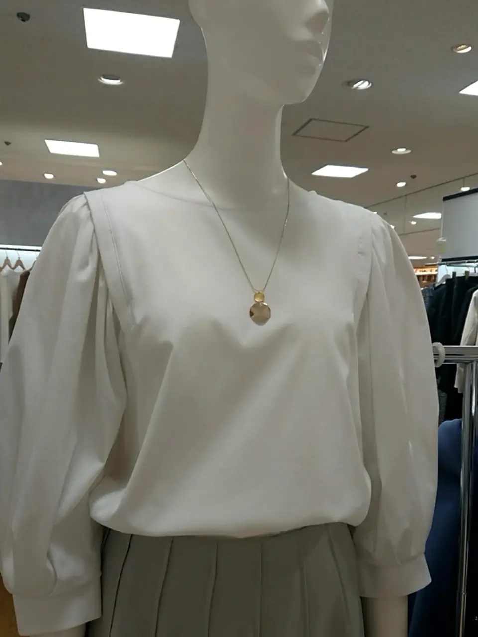 組曲 L 平良 コーディネート画像