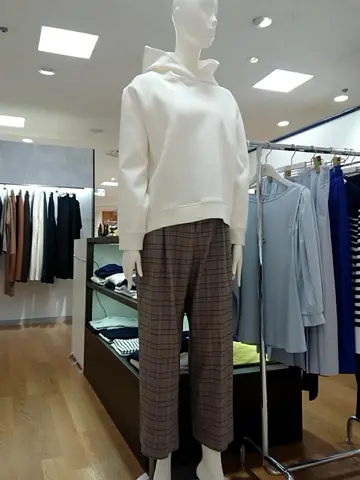 組曲 L 平良 コーディネート画像