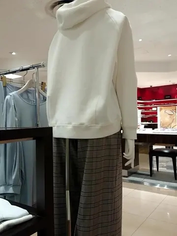 組曲 L 平良 コーディネート画像