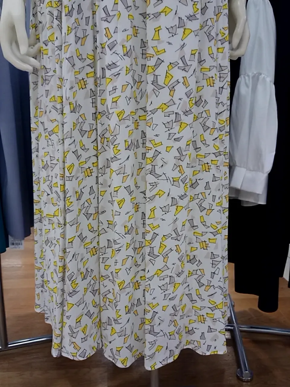 組曲 L 平良 コーディネート画像