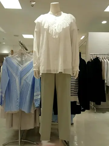 組曲 L 平良 コーディネート画像