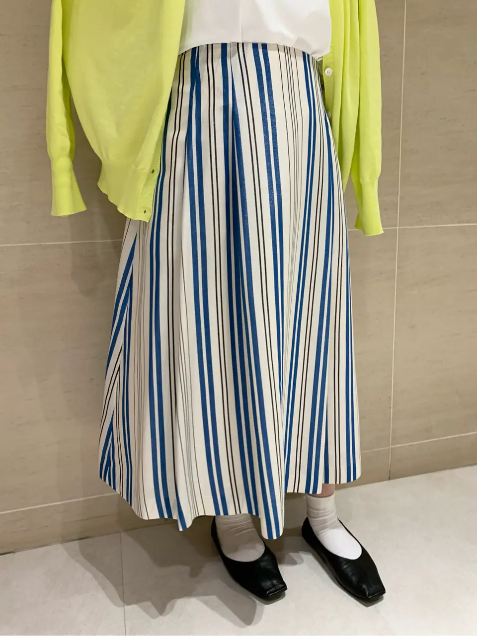 組曲 L 時本 コーディネート画像